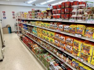 大阪 心斎橋 ホンチョや 韓国のり 人気のお菓子まで 韓国スーパー ひろば Collect コレクト